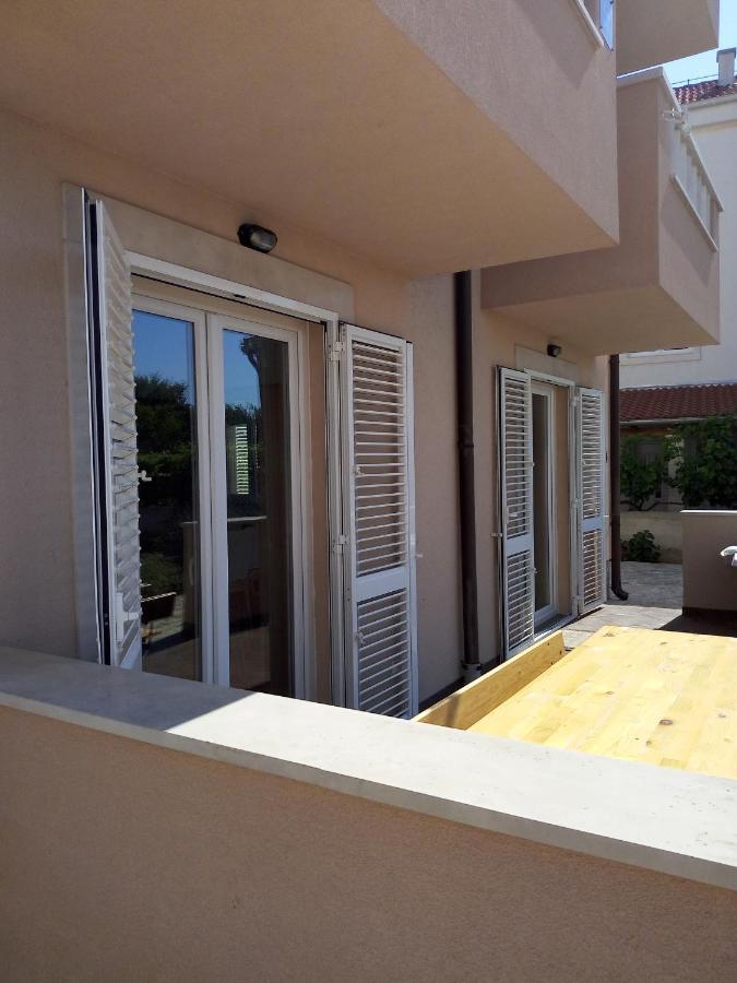 Apartment Zvonimir Mirce Exterior foto