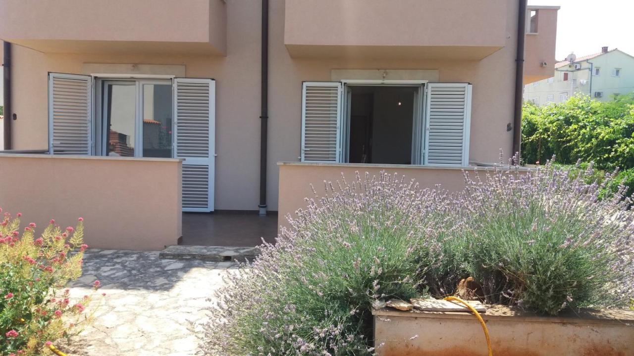 Apartment Zvonimir Mirce Exterior foto